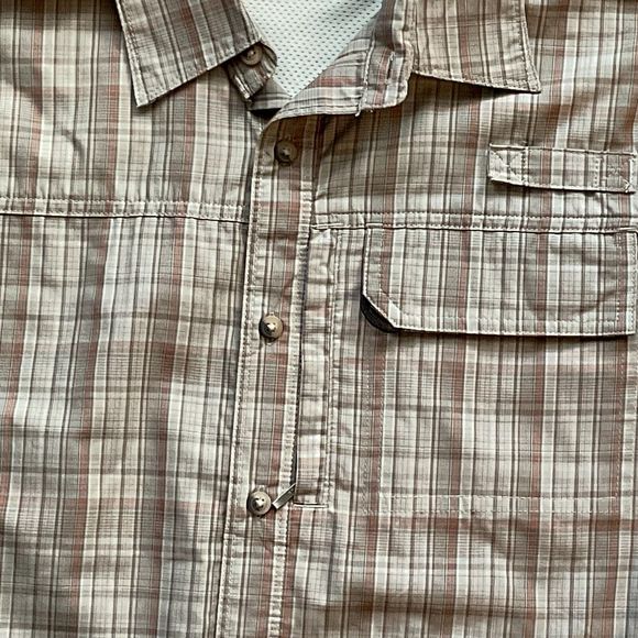 Wrangler Men Button Down Shirt Premium‎ Quality Long Sleeve Utility Size Small - Picture 2 of 7